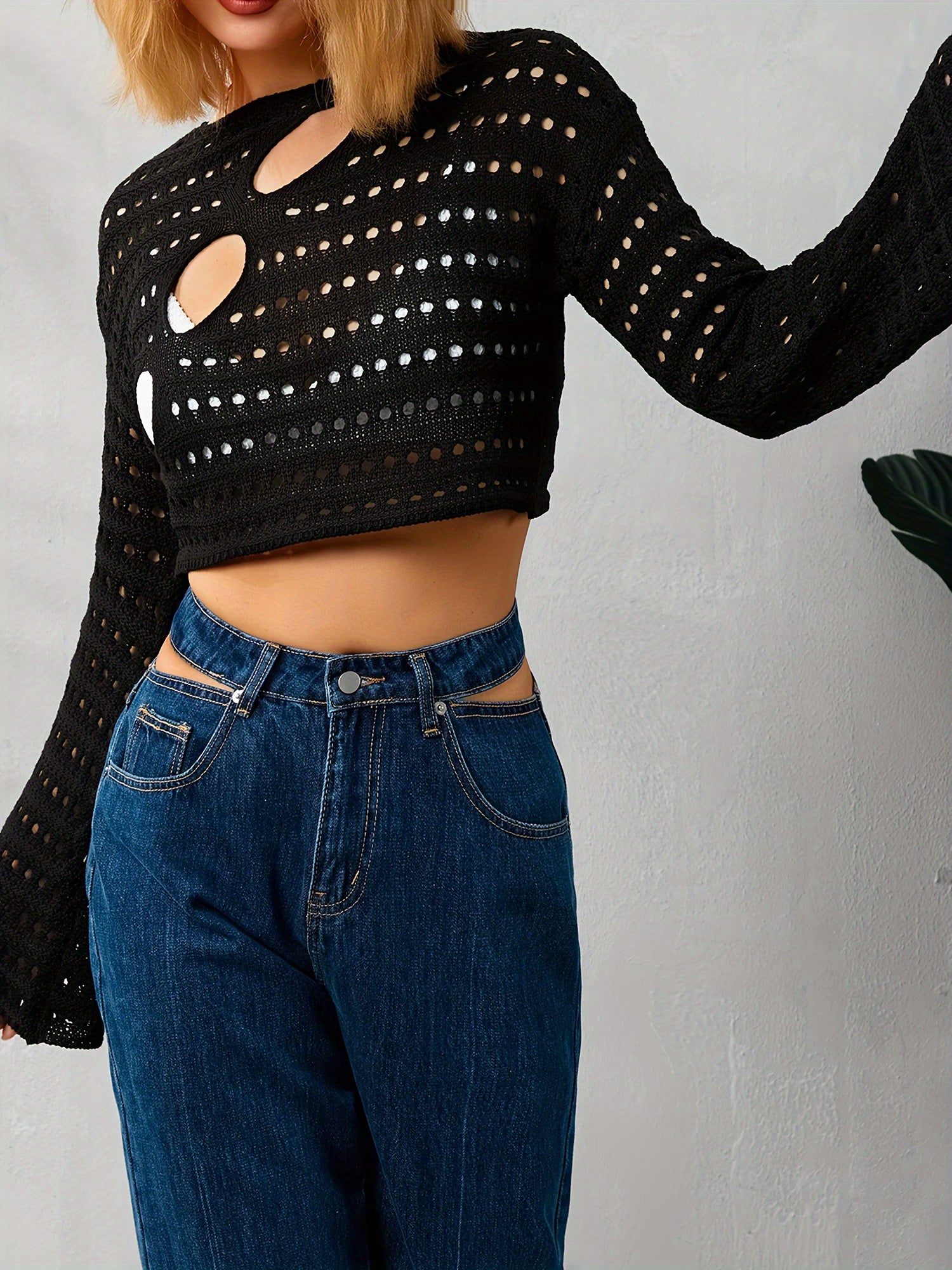 Hollow Out Crop Tops